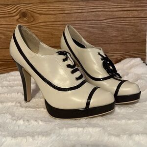 Shiekh Two-Tone Cream and Black Lace-Up Platform Heels